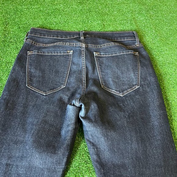 Old Navy Women's Original Mid Rise Slim Fit Mom Style Blue Jeans Pants Size 8 - Picture 7 of 11
